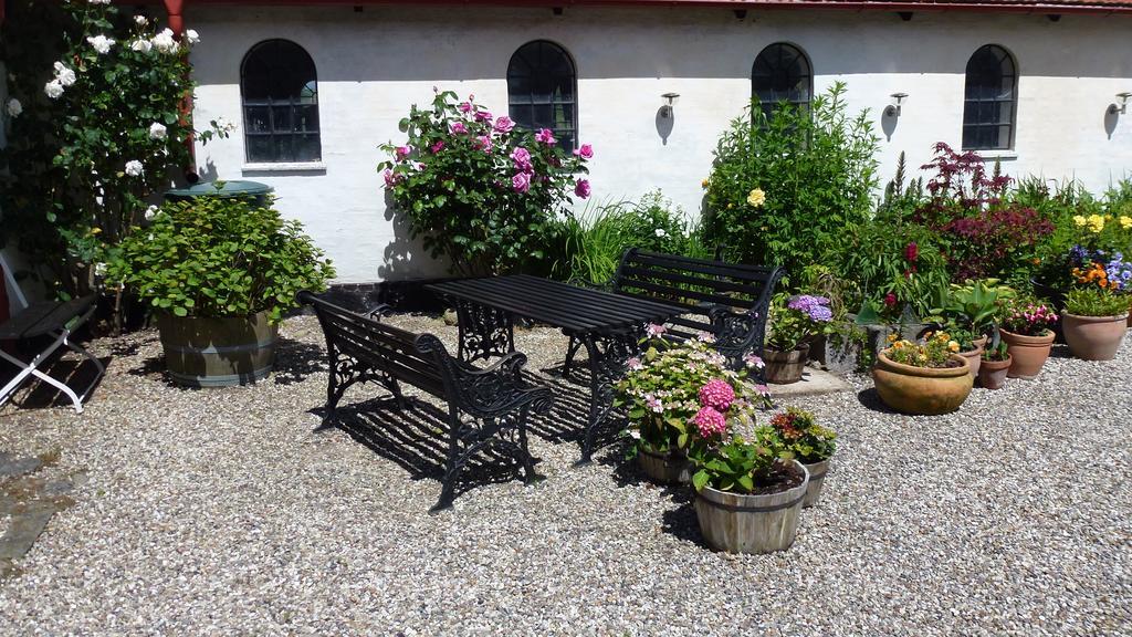 Gard Apartment Borre Exterior foto